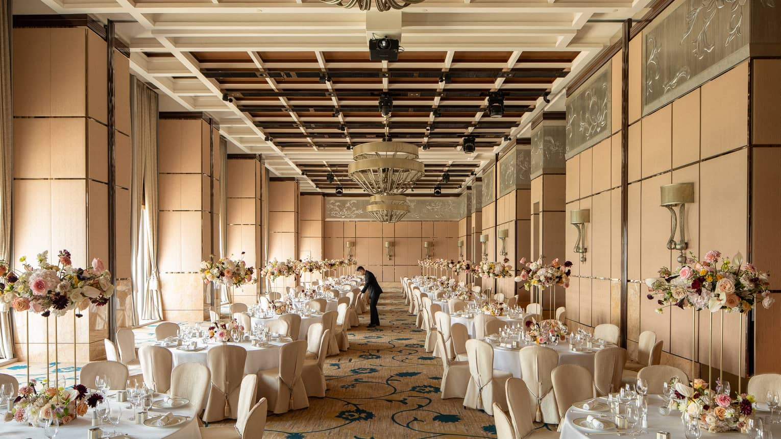 Complete Guide to Wedding Banquet Catering and Menu Options